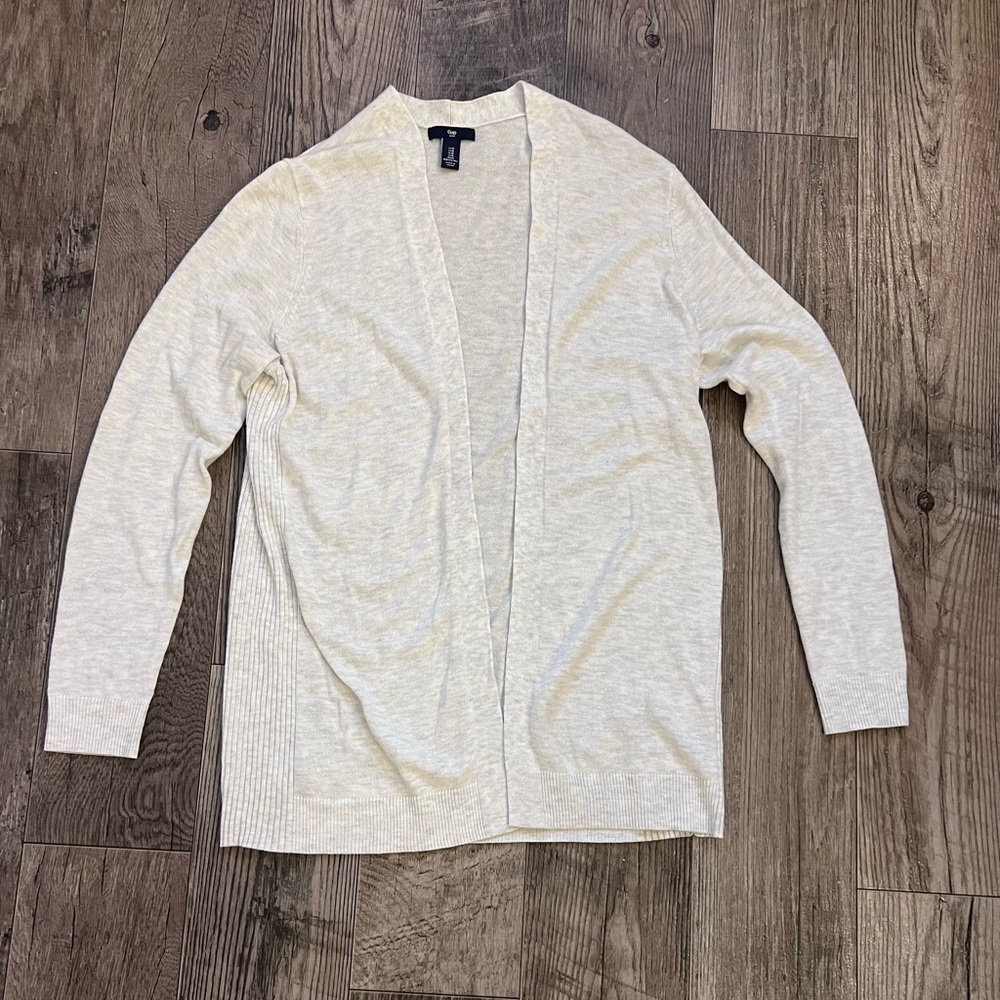 Womens GAP cardigan